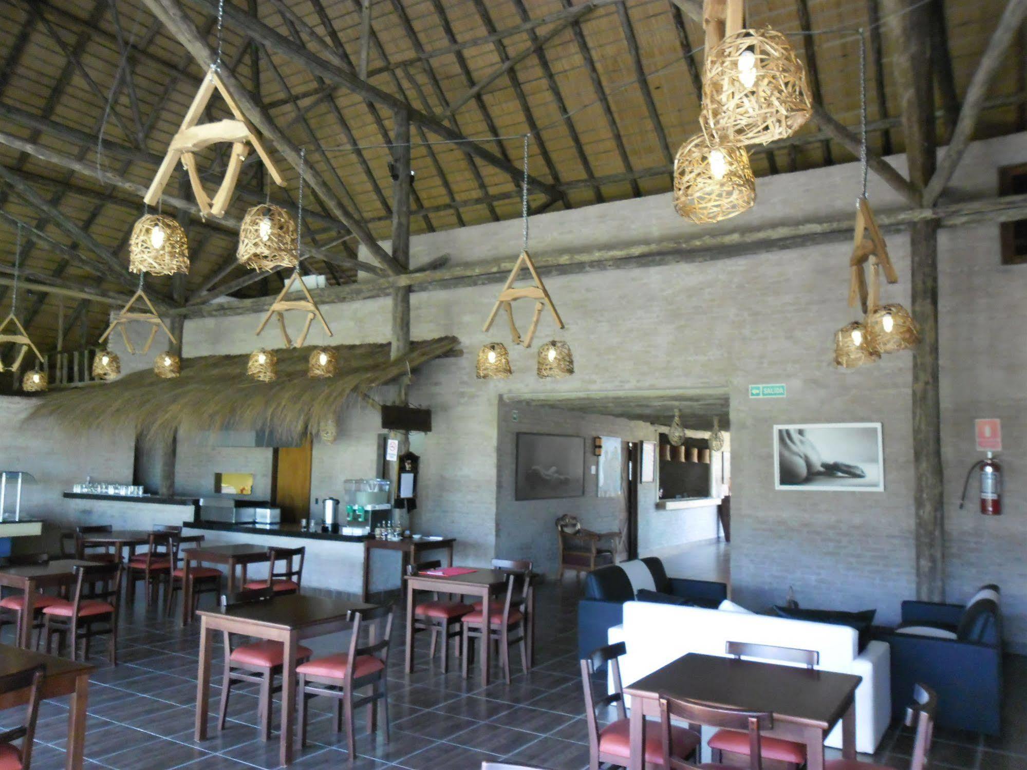Palmeras Beach Hotel Chihuahua 外观 照片